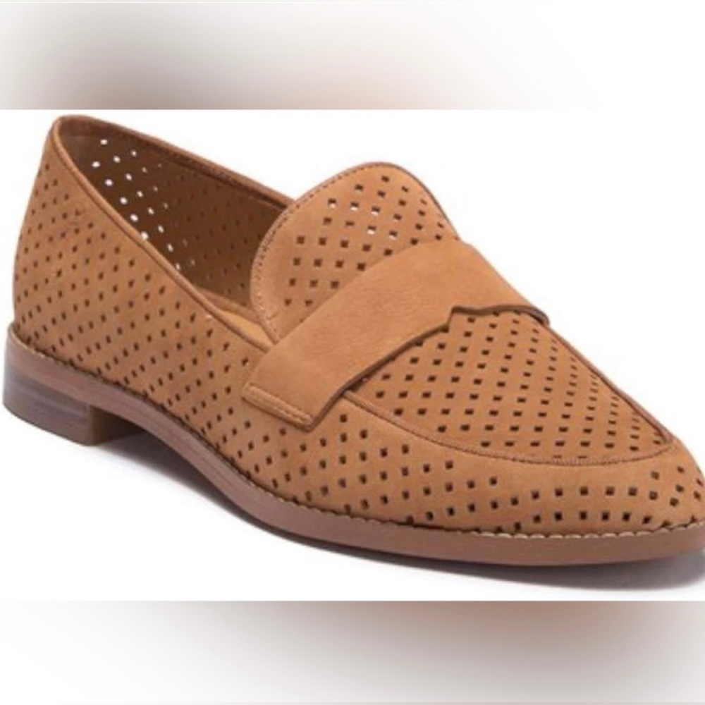 Franco Sarto women’s US 8 tan perforated loafers